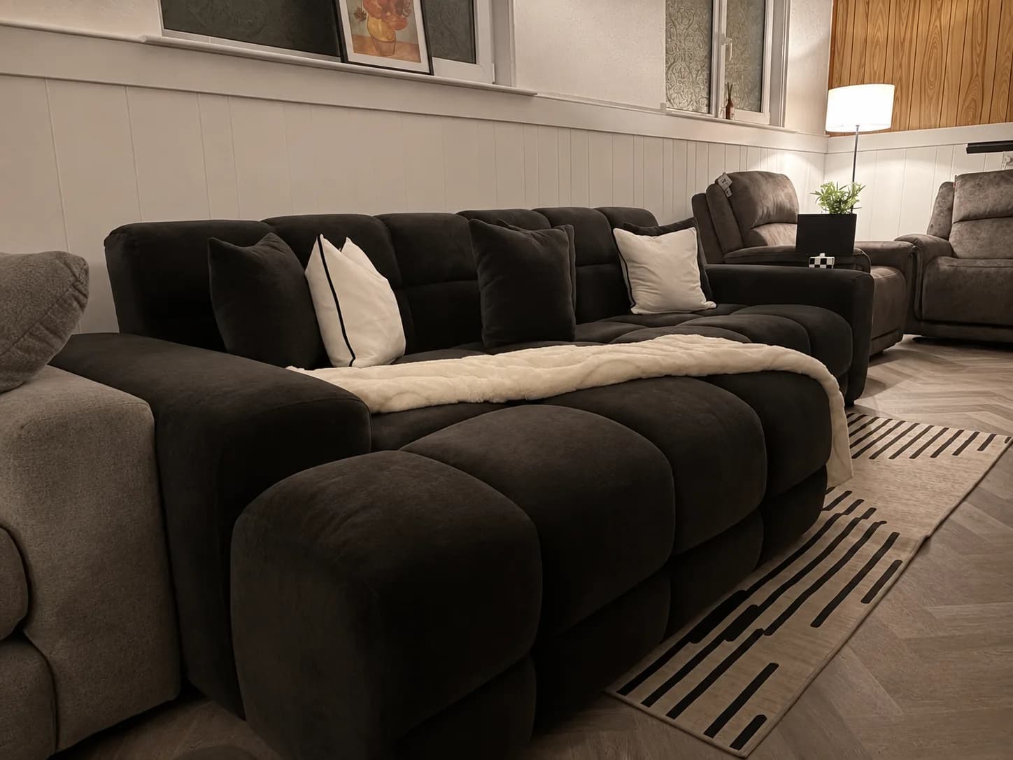 Luxe Black LHF Corner Chaise